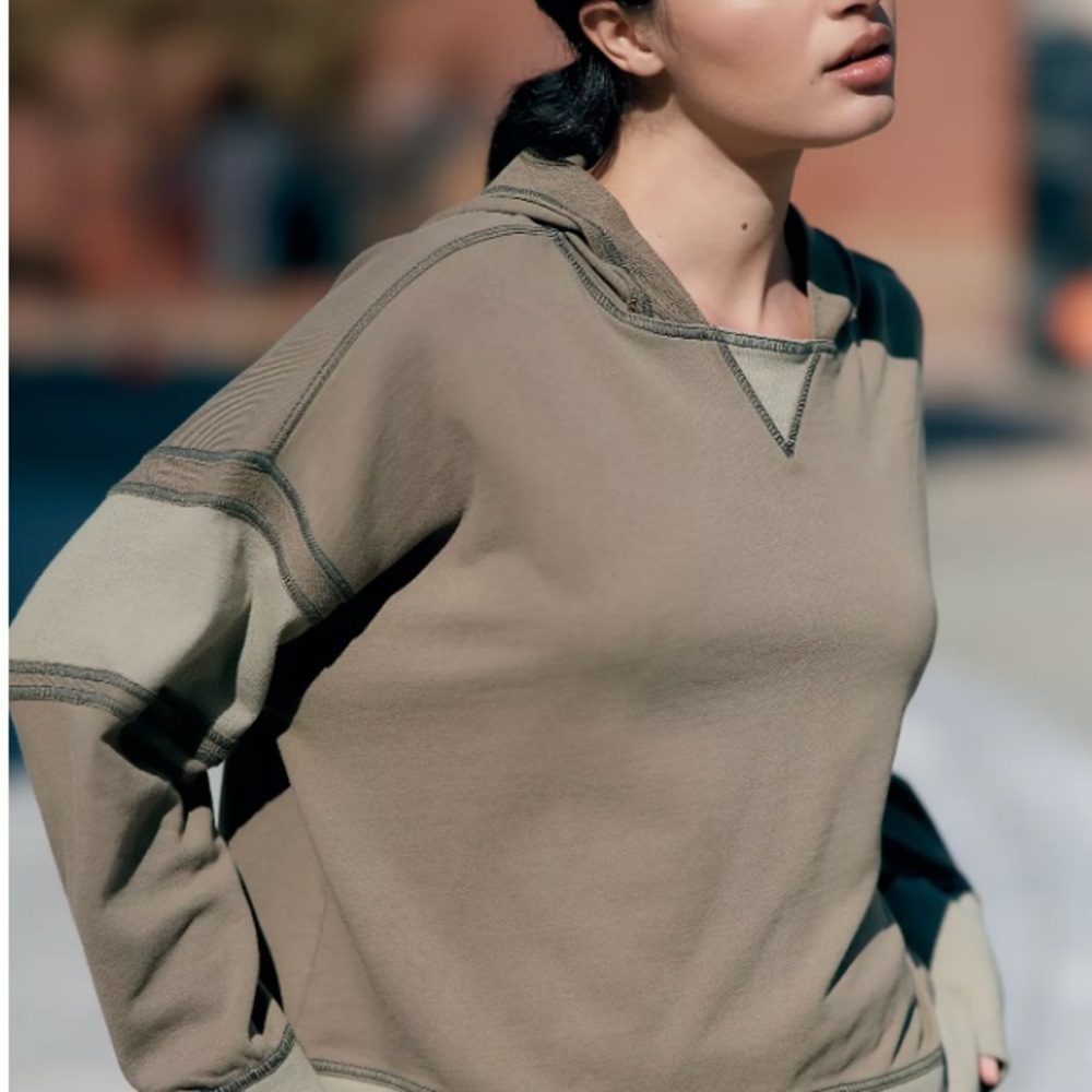 NWT Daily Practice by Anthropologie Oversized Anthropologie Hoodie
Size Small
